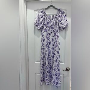 Women’s Floral Dress Sizes XL.